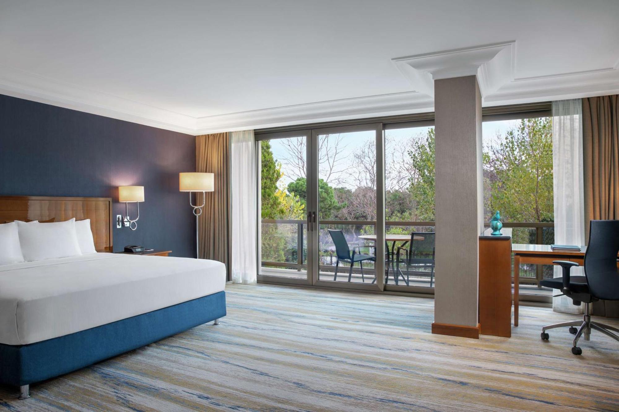 Hotel Hilton Bosphorus 5*